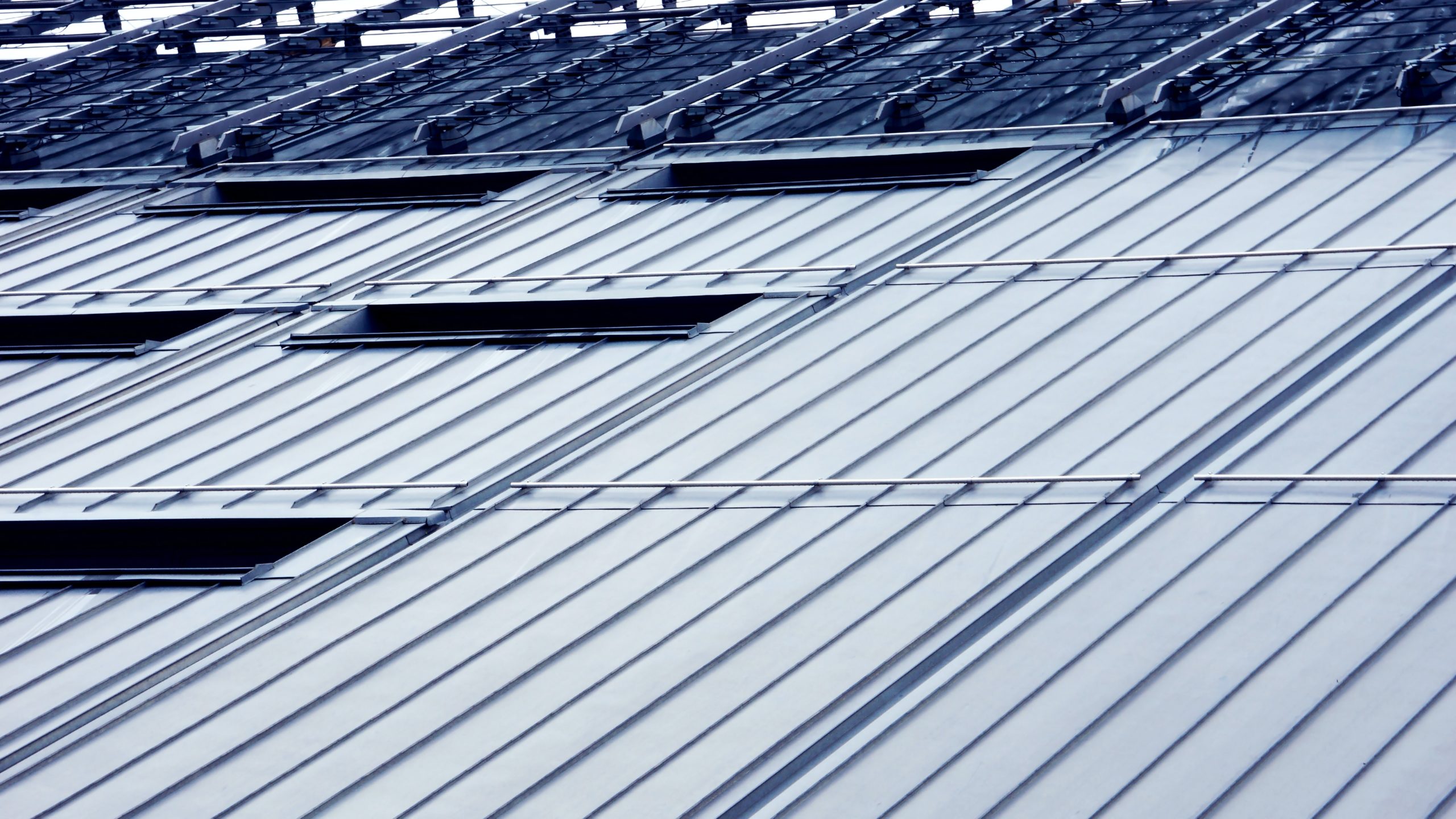10 Things to Know About Commercial Metal Roofs